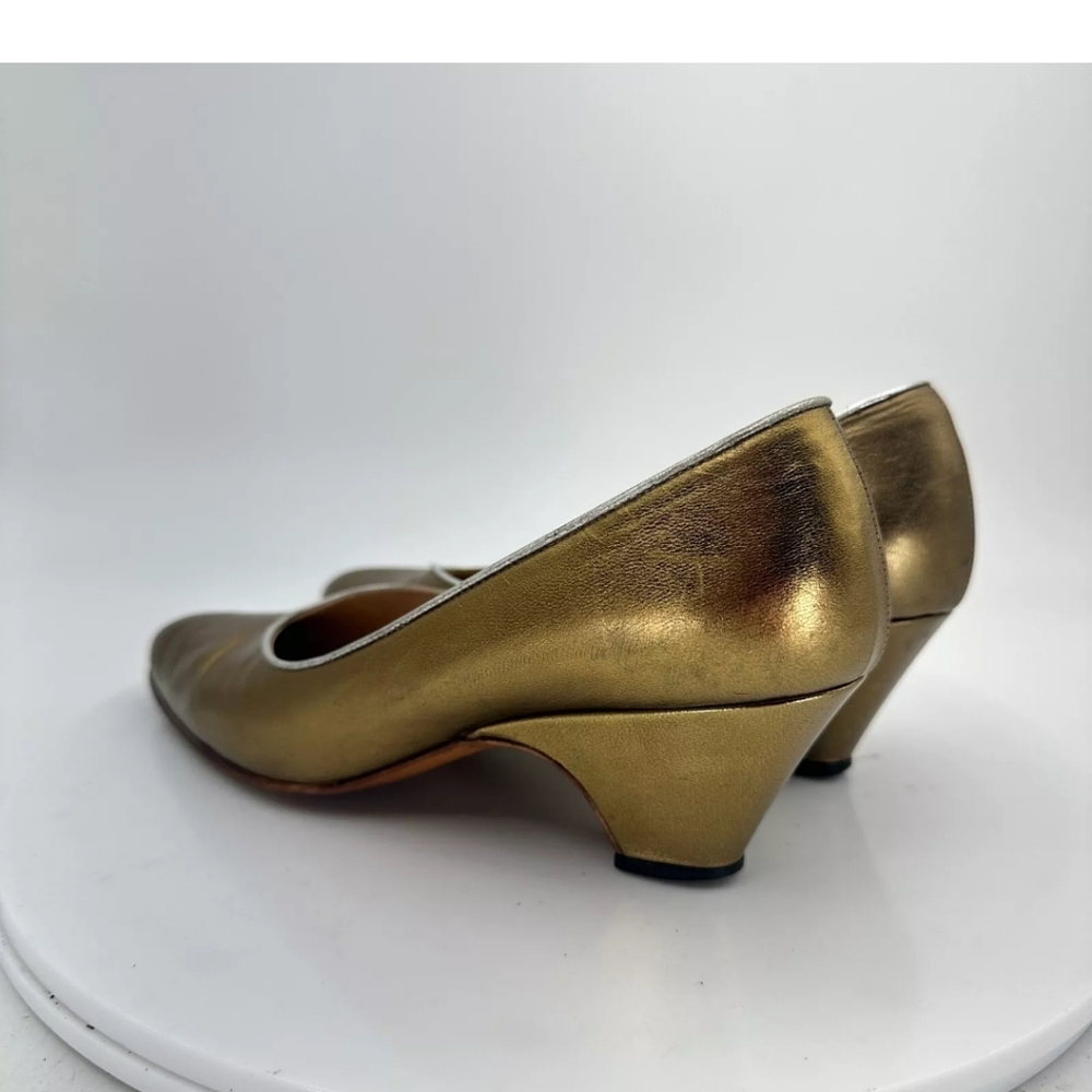 Gucci Women Size EU 35.5 AA US 5 Gold Leather Point Toe Heel Shoes - Picture 13 of 16